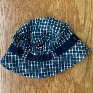 OshKosh B’gosh kid’s plaid bucket hat 2T-4T